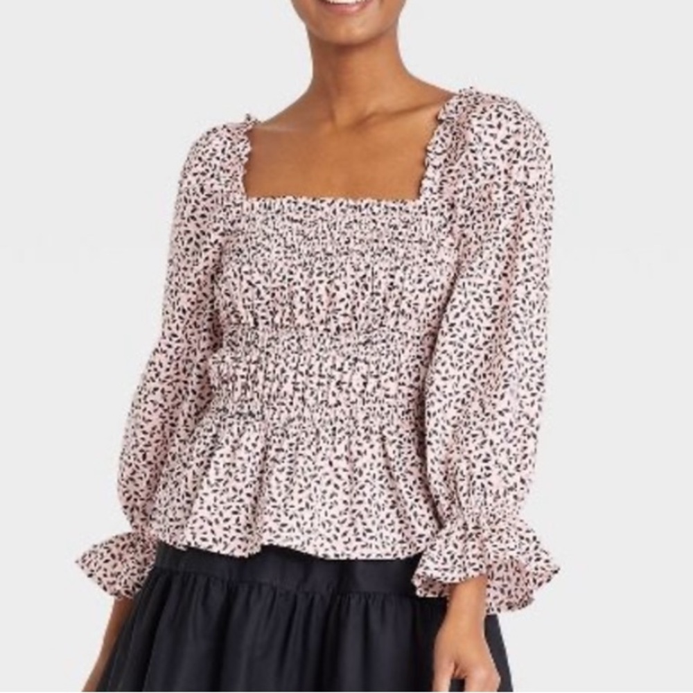 Who What Wear Pink Puff Sleeve Smocked Peasant Blouse Medium - Picture 3 of 8